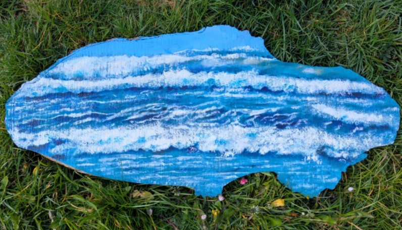 Art installation - waves crashing